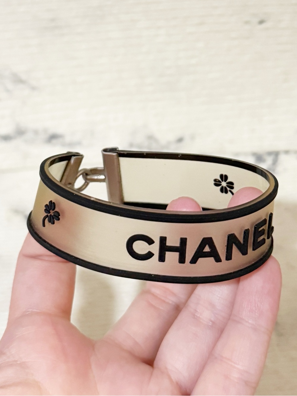 Chanel Vintage Clear and Black Rubber Logo Quatrefoil Clover Bracelet